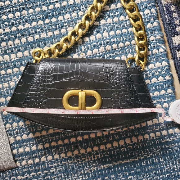 Beautiful bag with gold chain - New - Picture 2 of 4